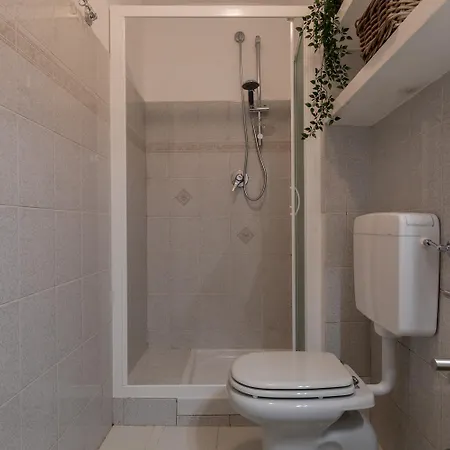 Appartement La Casa Della Fontanella By Wonderful Italy Turijn